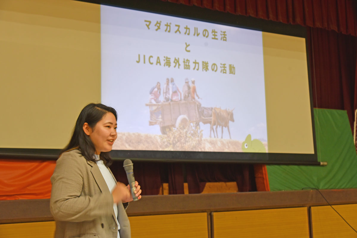 高南中学校講演3